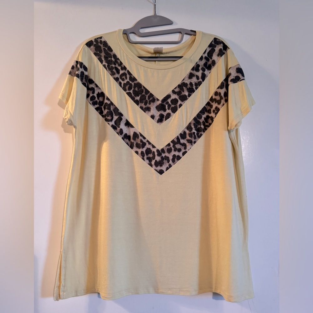 EUC Sew In Love yellow with leopard design Shirt
